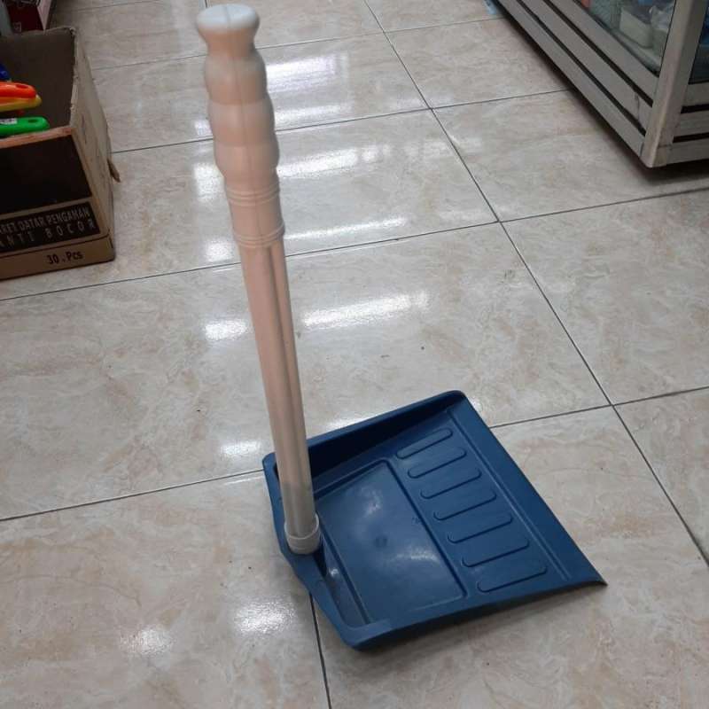 Sekop Sampah Olivia